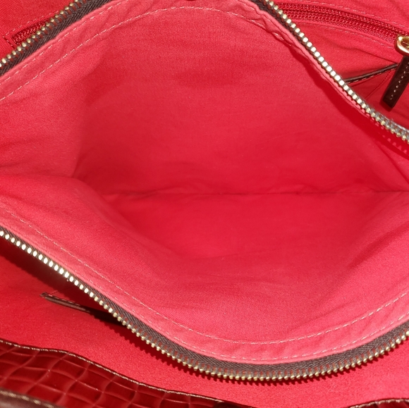 SOLD Dooney & Bourke Red Brick Woven Handbag - Picture 8 of 11